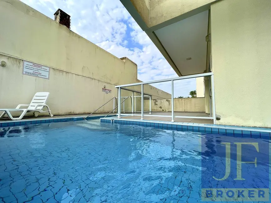 Foto 2 de Apartamento com 1 quarto à venda e para alugar, 42m2 em Canasvieiras, Florianopolis - SC