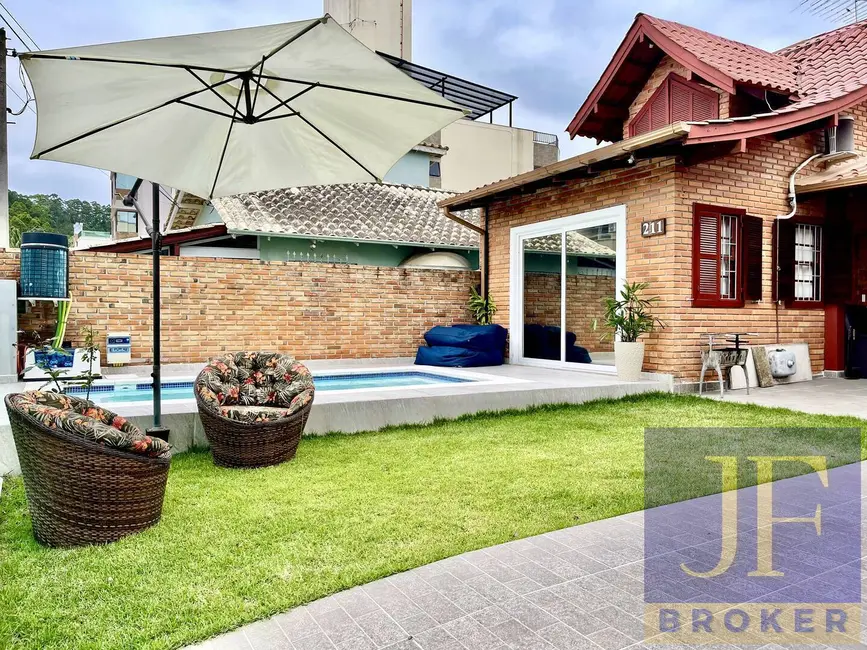 Foto 7 de Casa com 3 quartos à venda e para alugar, 250m2 em Canasvieiras, Florianopolis - SC