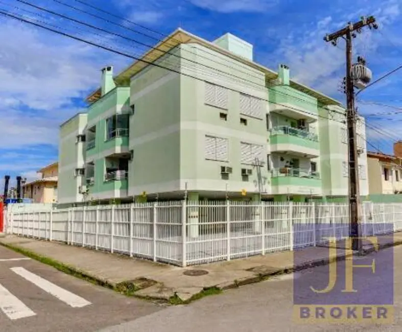 Foto 1 de Apartamento com 1 quarto à venda e para alugar, 40m2 em Canasvieiras, Florianopolis - SC