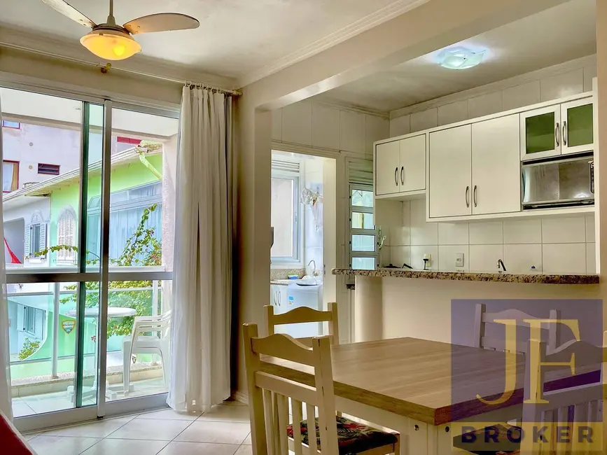 Foto 7 de Apartamento com 1 quarto à venda e para alugar, 40m2 em Canasvieiras, Florianopolis - SC