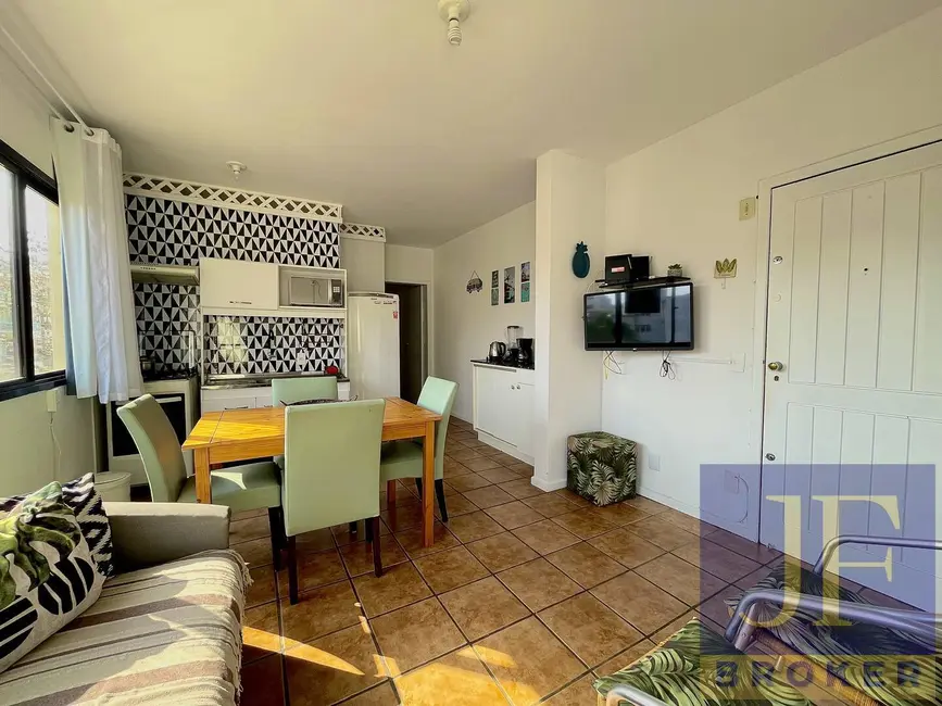 Apartamento com 2 quartos à venda e para alugar, 60m2 em Canasvieiras, Florianopolis - SC - imagem 4 Foto 4 de Apartamento com 2 quartos à venda e para alugar, 60m2 em Canasvieiras, Florianopolis - SC