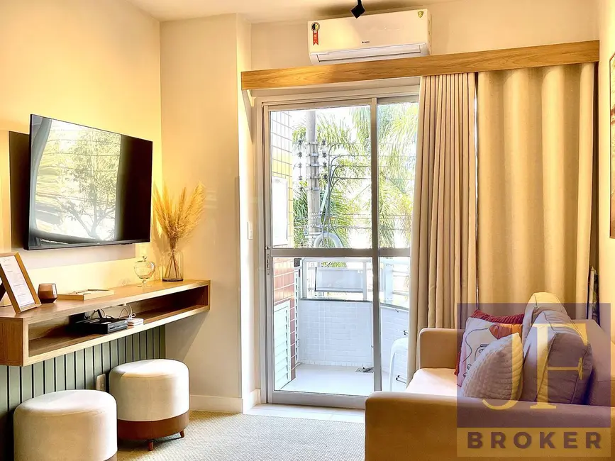 Foto 2 de Apartamento com 1 quarto à venda e para alugar, 40m2 em Canasvieiras, Florianopolis - SC