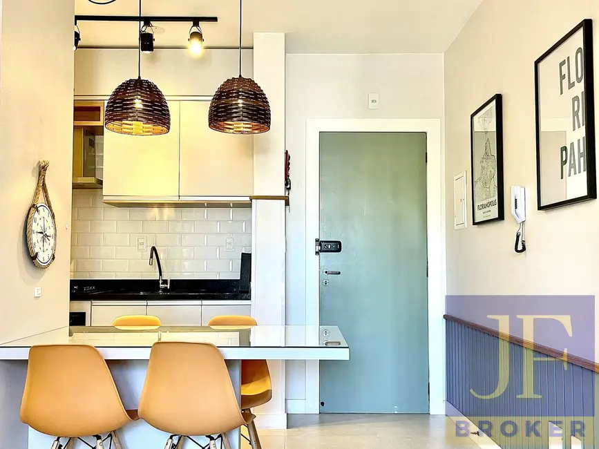 Foto 1 de Apartamento com 1 quarto à venda e para alugar, 40m2 em Canasvieiras, Florianopolis - SC