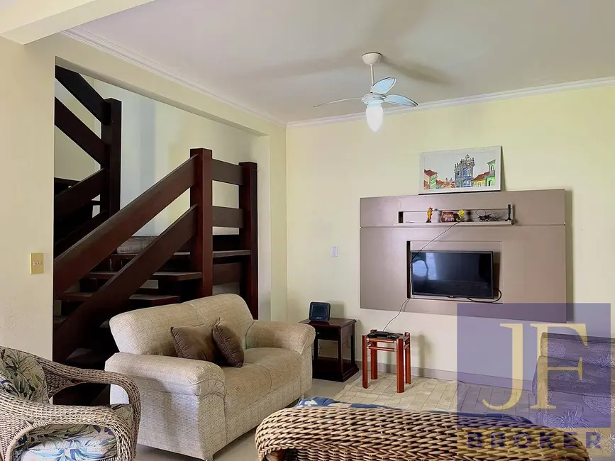 Foto 5 de Casa com 4 quartos à venda e para alugar, 160m2 em Canasvieiras, Florianopolis - SC