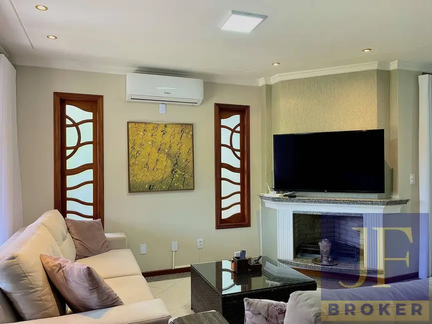 Foto 9 de Casa com 5 quartos à venda e para alugar, 350m2 em Jurerê Internacional, Florianopolis - SC