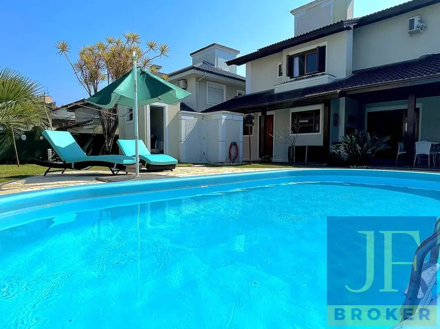 Foto 1 de Casa com 5 quartos à venda e para alugar, 350m2 em Jurerê Internacional, Florianopolis - SC