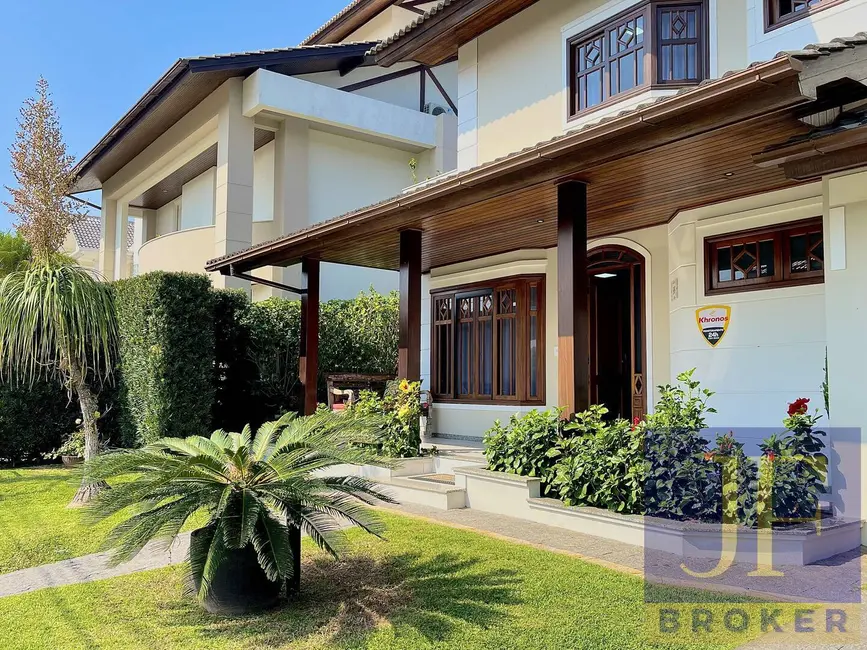 Foto 4 de Casa com 5 quartos à venda e para alugar, 350m2 em Jurerê Internacional, Florianopolis - SC