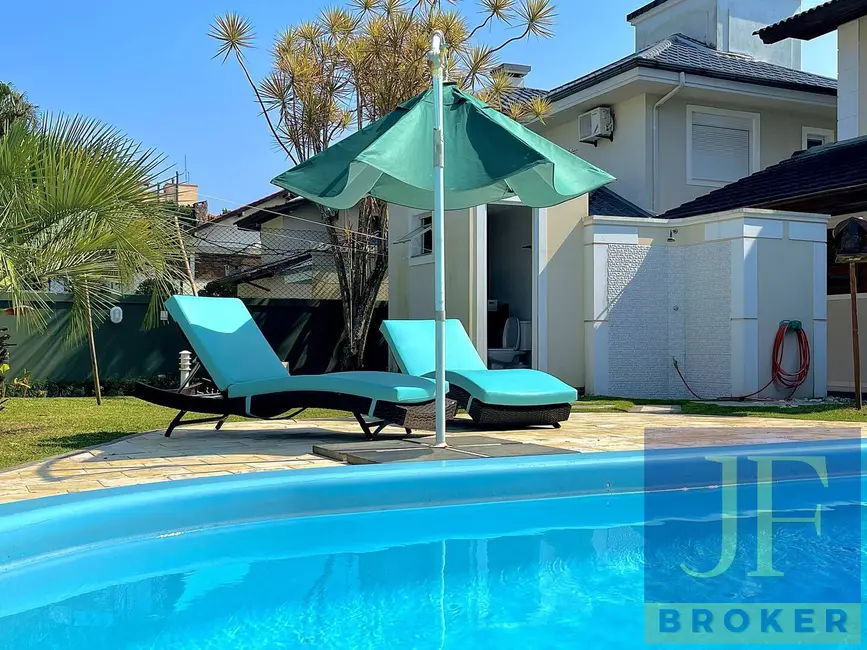 Foto 2 de Casa com 5 quartos à venda e para alugar, 350m2 em Jurerê Internacional, Florianopolis - SC