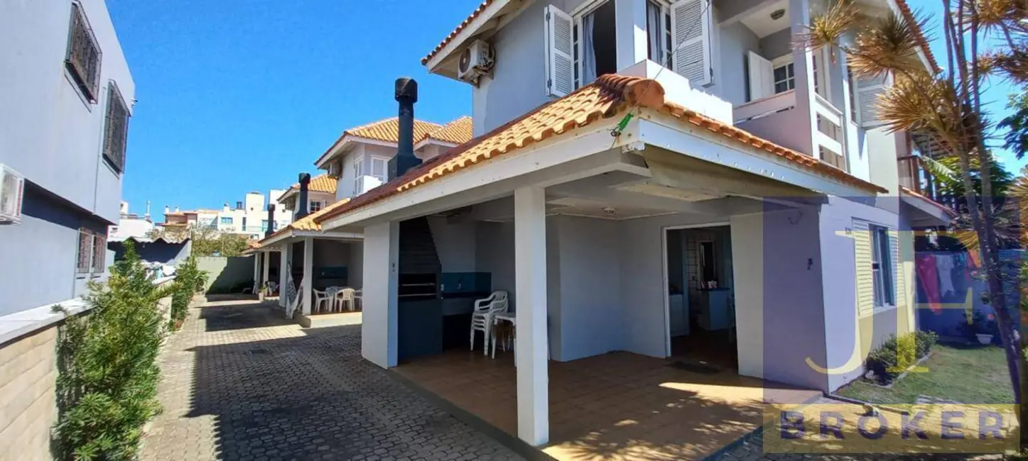 Foto 2 de Casa com 2 quartos à venda e para alugar, 90m2 em Canasvieiras, Florianopolis - SC