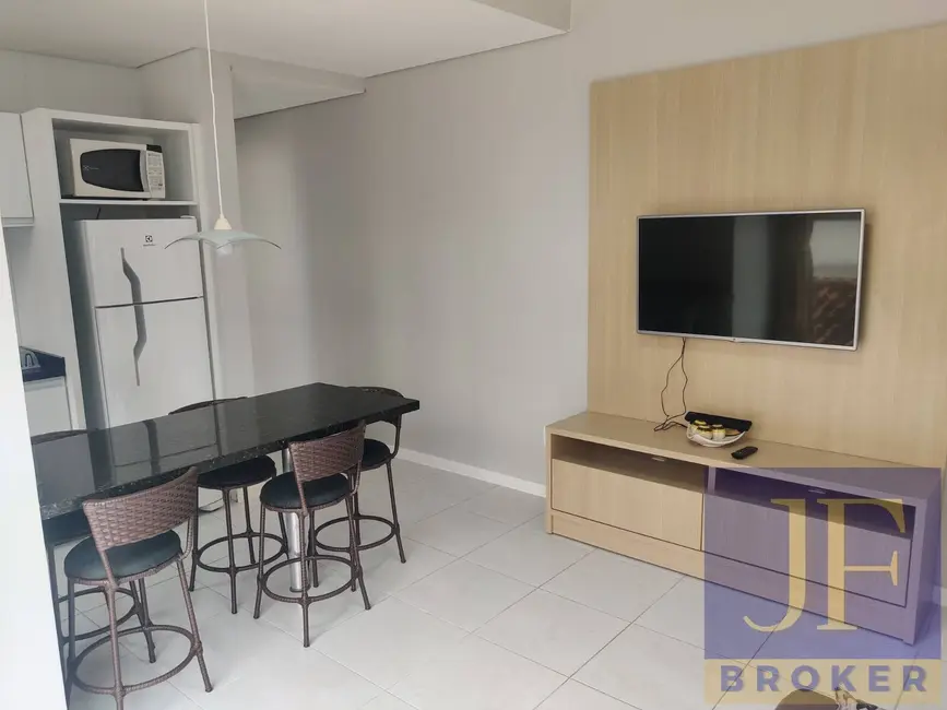 Foto 3 de Apartamento com 1 quarto à venda e para alugar, 42m2 em Canasvieiras, Florianopolis - SC