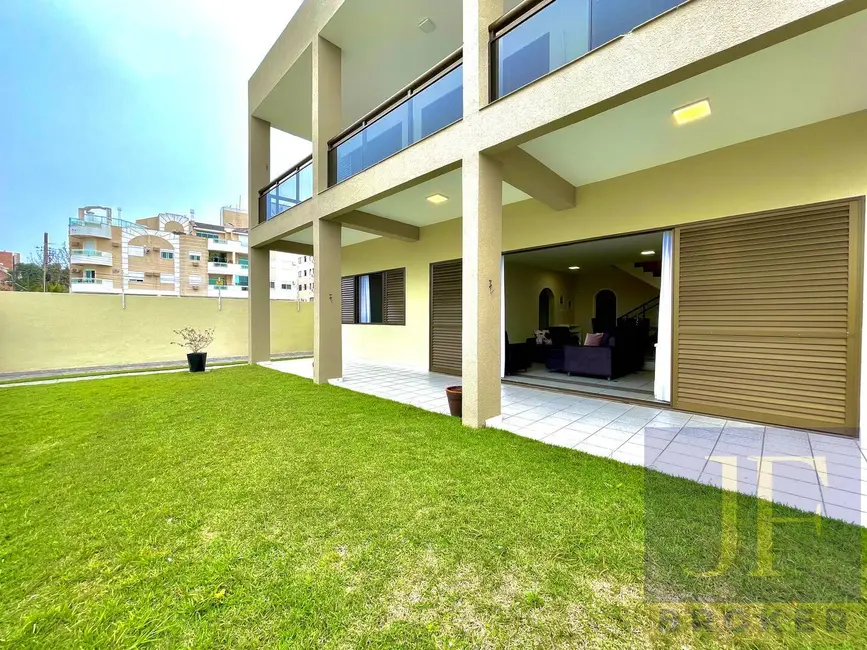 Foto 2 de Casa com 7 quartos à venda e para alugar, 350m2 em Canasvieiras, Florianopolis - SC