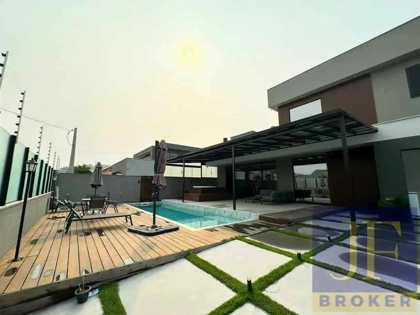 Foto 2 de Casa com 4 quartos à venda, 1060m2 em Ingleses do Rio Vermelho, Florianopolis - SC