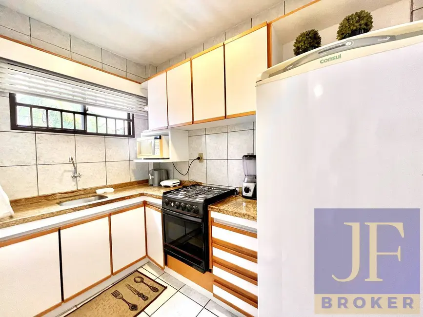 Foto 6 de Apartamento com 2 quartos à venda e para alugar, 50m2 em Canasvieiras, Florianopolis - SC