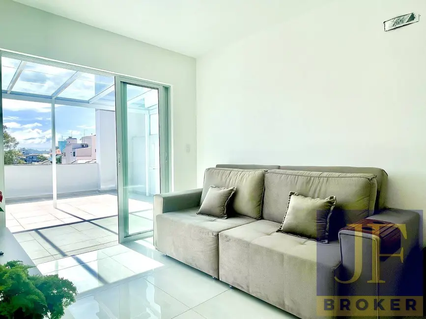 Cobertura com 2 quartos à venda e para alugar, 130m2 em Canasvieiras, Florianopolis - SC - imagem 4 Foto 4 de Cobertura com 2 quartos à venda e para alugar, 130m2 em Canasvieiras, Florianopolis - SC