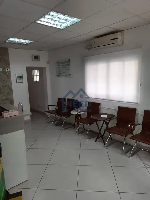 Foto 8 de Casa com 4 quartos à venda, 190m2 em Vila Gumercindo, São Paulo - SP