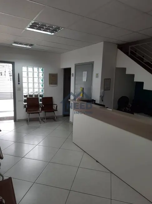 Foto 1 de Casa com 4 quartos à venda, 190m2 em Vila Gumercindo, São Paulo - SP
