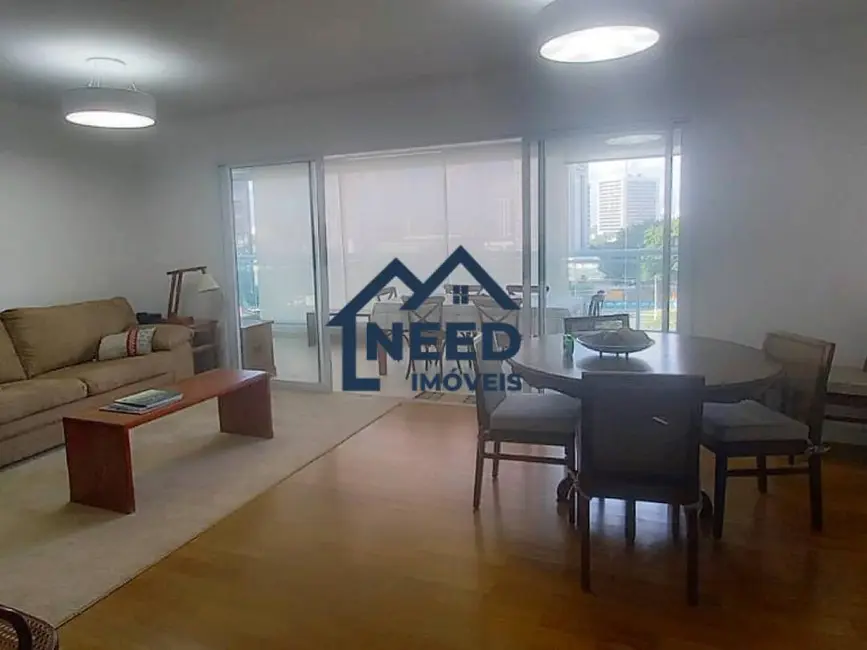 Foto 4 de Apartamento com 4 quartos à venda, 157m2 em São Paulo - SP