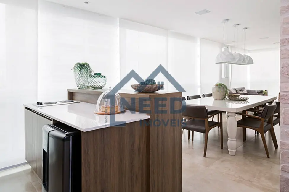 Foto 9 de Apartamento com 4 quartos à venda, 202m2 em São Paulo - SP