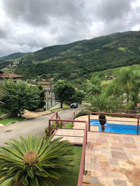 Foto 2 de Terreno / Lote à venda, 360m2 em Atibaia - SP