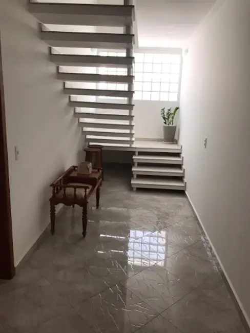 Foto 4 de Casa com 5 quartos à venda, 928m2 em Vila Thais, Atibaia - SP