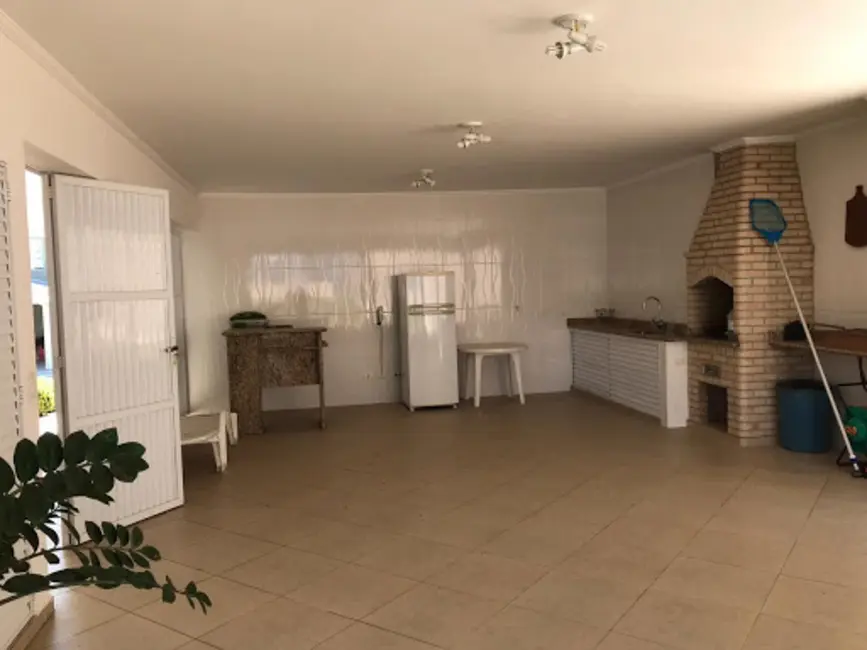 Foto 5 de Casa com 5 quartos à venda, 928m2 em Vila Thais, Atibaia - SP