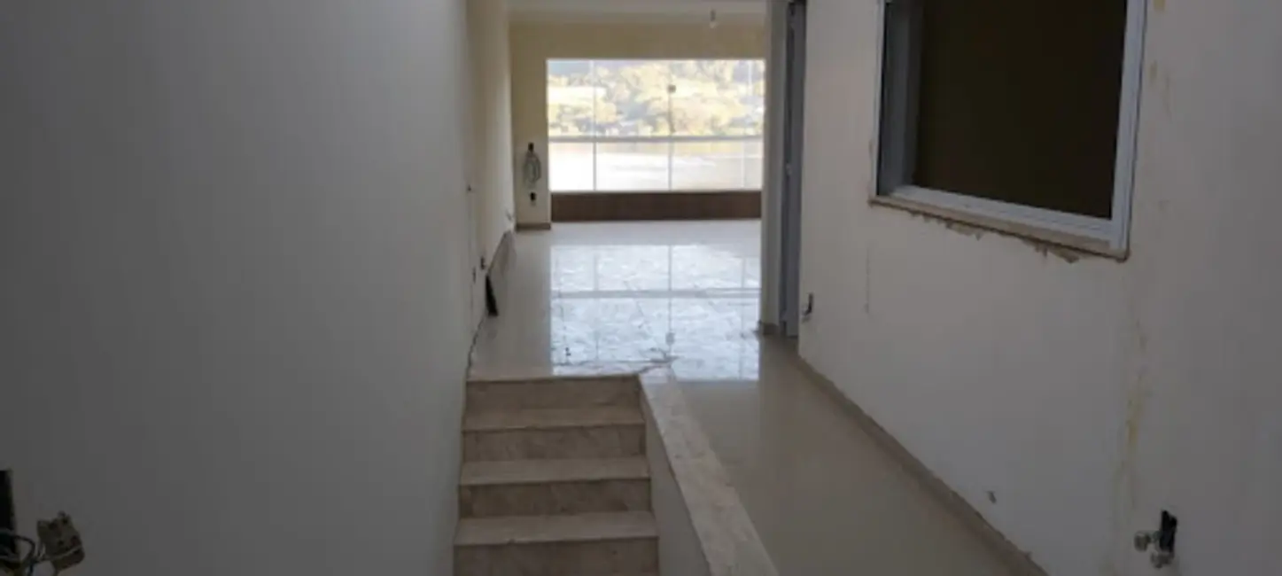 Foto 9 de Casa com 2 quartos à venda, 250m2 em Vitória Régia, Atibaia - SP