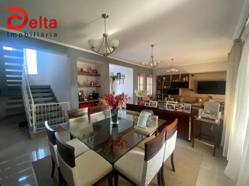 Foto 7 de Casa com 3 quartos à venda, 800m2 em Bom Jesus Dos Perdoes - SP