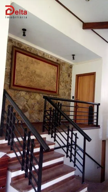 Casa com 3 quartos à venda, 1687m2 em Parque Arco Iris, Atibaia - SP - imagem 6 Foto 6 de Casa com 3 quartos à venda, 1687m2 em Parque Arco Iris, Atibaia - SP