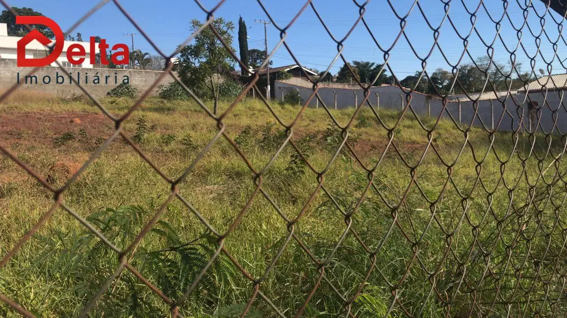 Foto 1 de Terreno / Lote à venda, 503m2 em Vila Petrópolis, Atibaia - SP