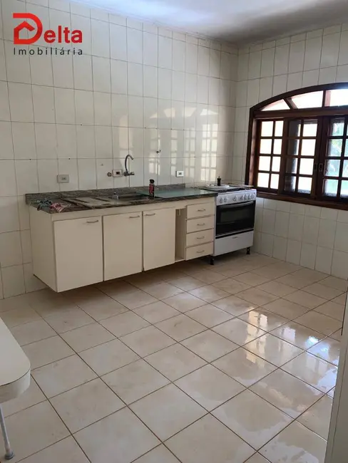 Foto 6 de Chácara com 4 quartos à venda, 1649m2 em Usina, Atibaia - SP