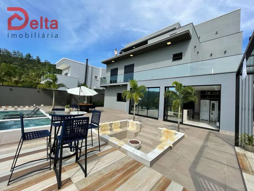 Foto 1 de Casa de Condomínio com 4 quartos à venda, 800m2 em Atibaia - SP