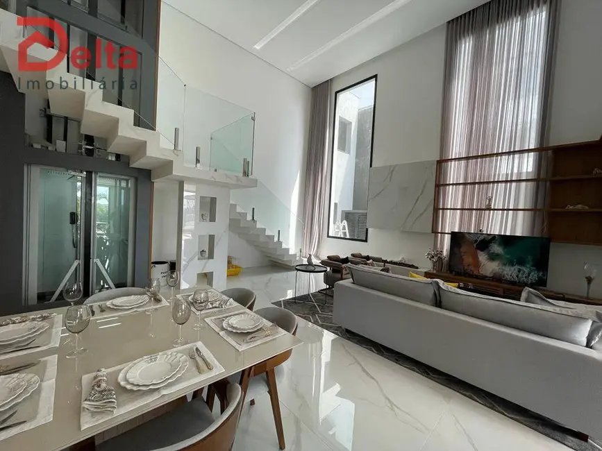 Foto 3 de Casa de Condomínio com 4 quartos à venda, 800m2 em Atibaia - SP