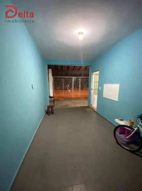 Foto 2 de Casa com 3 quartos à venda, 400m2 em Vila Rica, Atibaia - SP