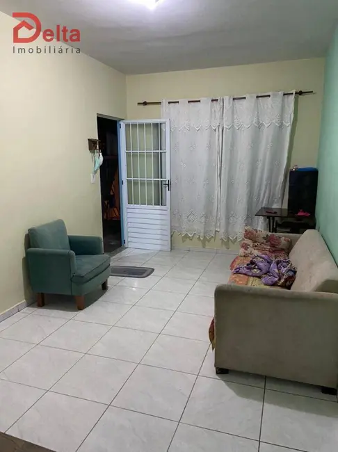 Casa com 3 quartos à venda, 400m2 em Vila Rica, Atibaia - SP - imagem 3 Foto 3 de Casa com 3 quartos à venda, 400m2 em Vila Rica, Atibaia - SP