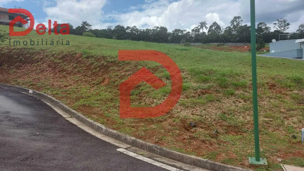 Foto 2 de Terreno / Lote à venda, 600m2 em Atibaia - SP