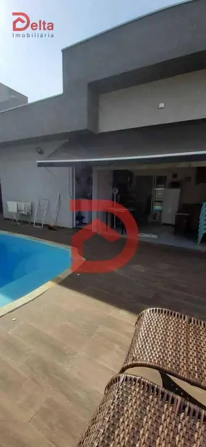 Foto 9 de Casa de Condomínio com 3 quartos à venda, 300m2 em Atibaia - SP