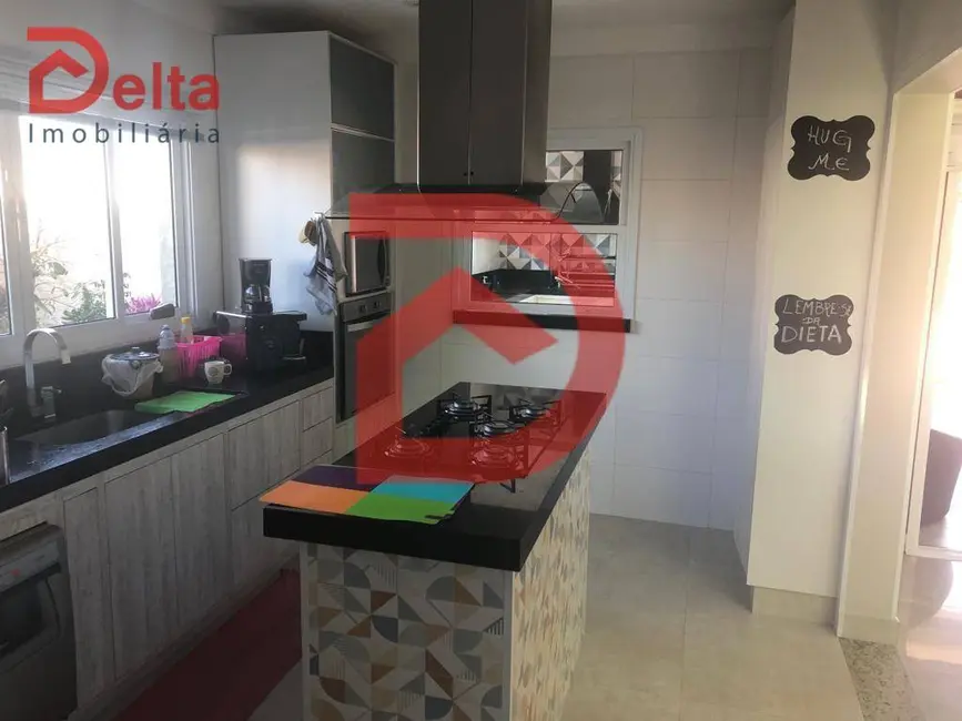 Foto 9 de Casa com 3 quartos à venda, 780m2 em Jardim do Lago, Atibaia - SP