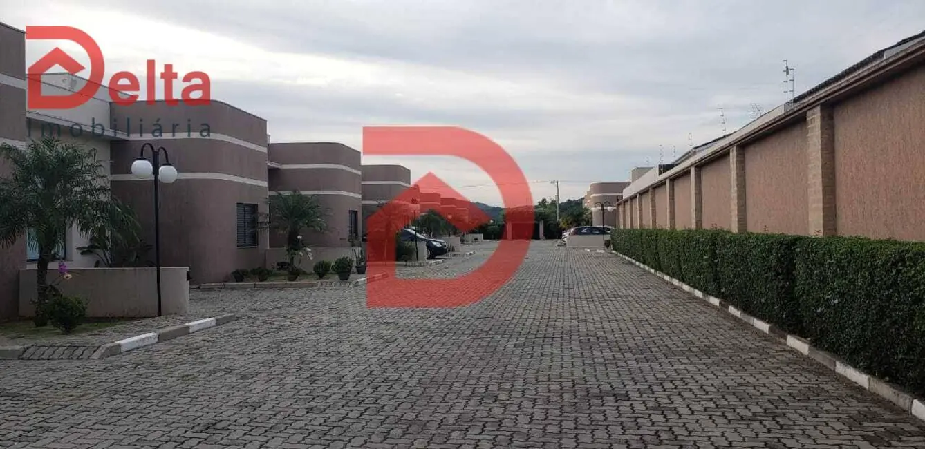 Foto 3 de Casa com 2 quartos à venda e para alugar, 130m2 em Atibaia - SP