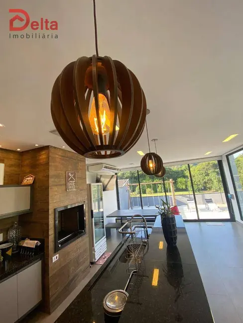 Casa de Condomínio com 4 quartos à venda, 600m2 em Atibaia - SP - imagem 4 Foto 4 de Casa de Condomínio com 4 quartos à venda, 600m2 em Atibaia - SP