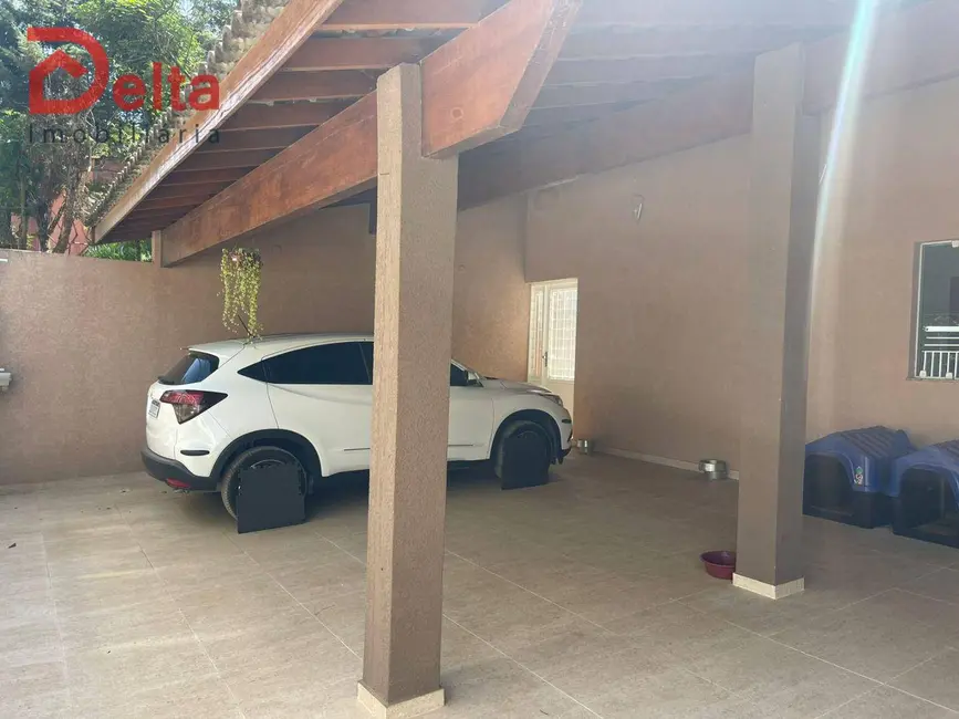 Foto 2 de Casa com 3 quartos à venda, 350m2 em Parque Residencial Itaguaçu, Atibaia - SP