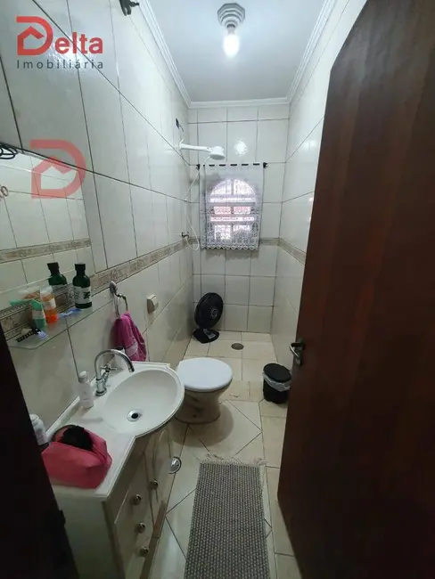 Foto 9 de Casa com 2 quartos à venda, 200m2 em Atibaia - SP