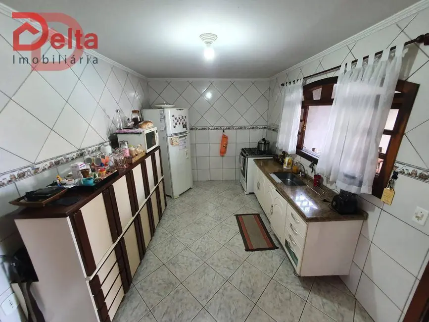 Foto 5 de Casa com 2 quartos à venda, 200m2 em Atibaia - SP