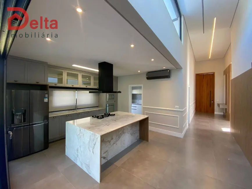 Casa de Condomínio com 3 quartos à venda, 500m2 em Atibaia - SP - imagem 5 Foto 5 de Casa de Condomínio com 3 quartos à venda, 500m2 em Atibaia - SP