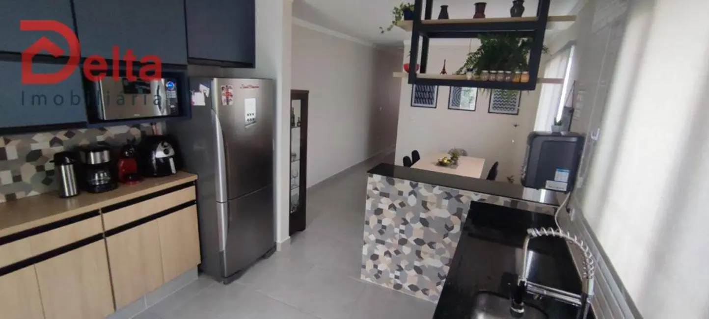 Foto 9 de Casa com 3 quartos à venda, 150m2 em Vila Petrópolis, Atibaia - SP