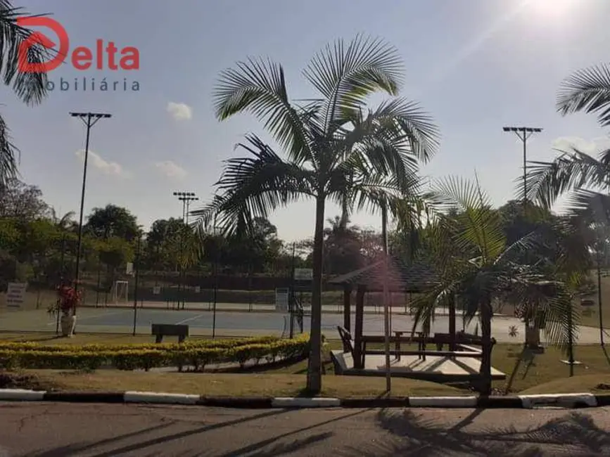 Foto 2 de Terreno / Lote à venda, 972m2 em Atibaia - SP