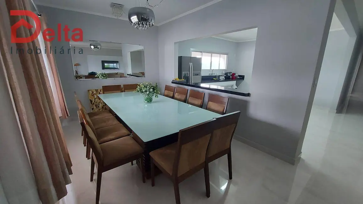 Foto 9 de Casa com 3 quartos à venda, 825m2 em Jardim Centenário, Atibaia - SP