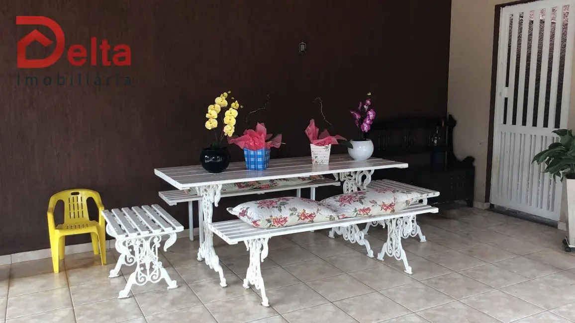 Foto 3 de Casa com 3 quartos à venda, 293m2 em Recreio Maristela, Atibaia - SP