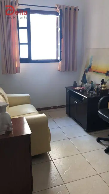 Foto 4 de Casa com 3 quartos à venda, 293m2 em Recreio Maristela, Atibaia - SP