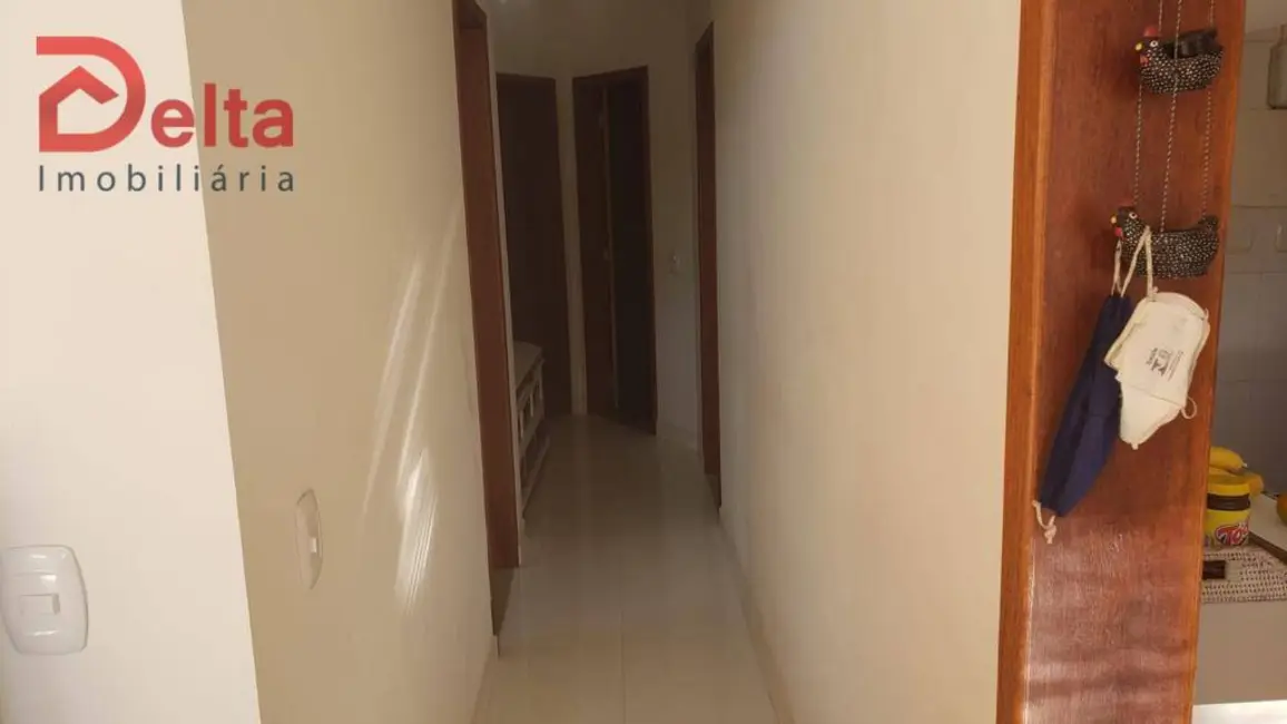 Casa com 4 quartos à venda, 1250m2 em Parque Fernão Dias, Atibaia - SP - imagem 4 Foto 4 de Casa com 4 quartos à venda, 1250m2 em Parque Fernão Dias, Atibaia - SP