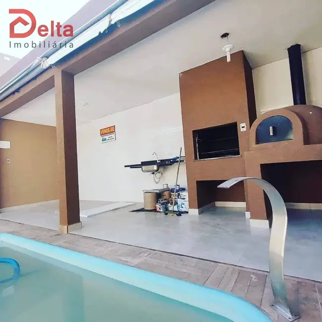 Foto 2 de Casa com 2 quartos à venda, 175m2 em Atibaia - SP